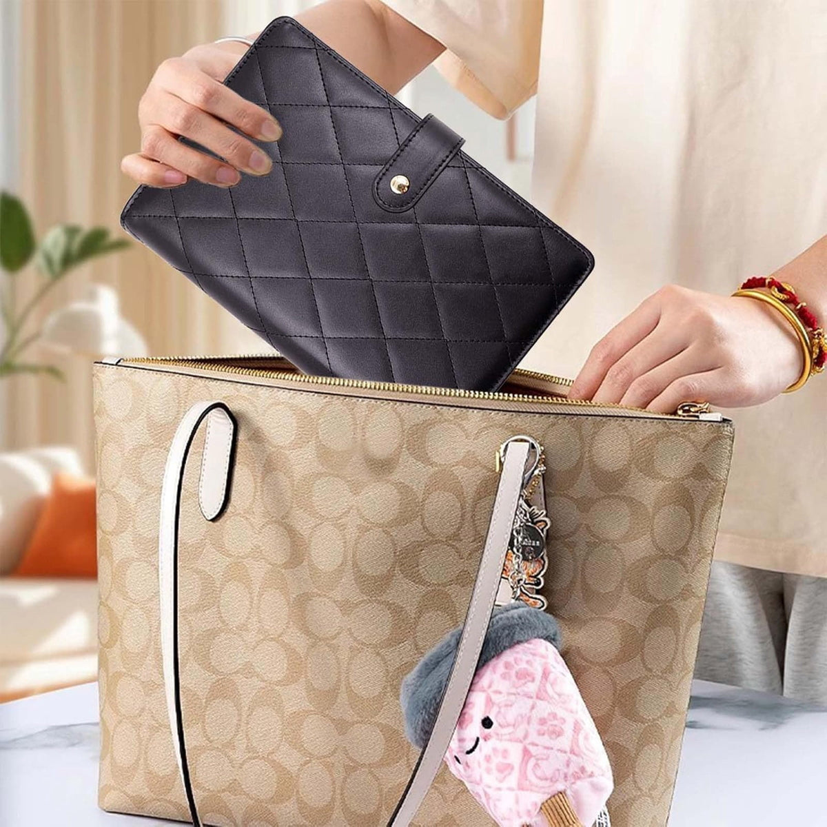 Book-Style Travel Jewelry Case for Necklaces, Rings and Earrings - Image 4